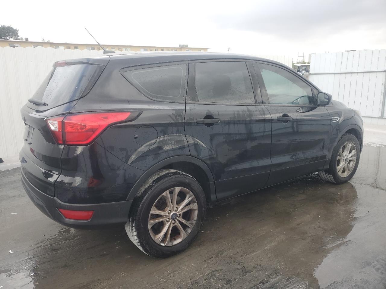 2019 Ford Escape VIN 1FMCU0F73KUB20873 Copart auction photo, minor dent/scratches damage thumbnail 3