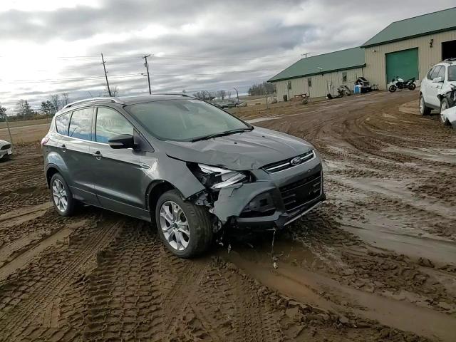 2016 Ford Escape VIN 1FMCU9J90GUC90371 Copart auction photo, front end / minor dent/scratches damage thumbnail 12