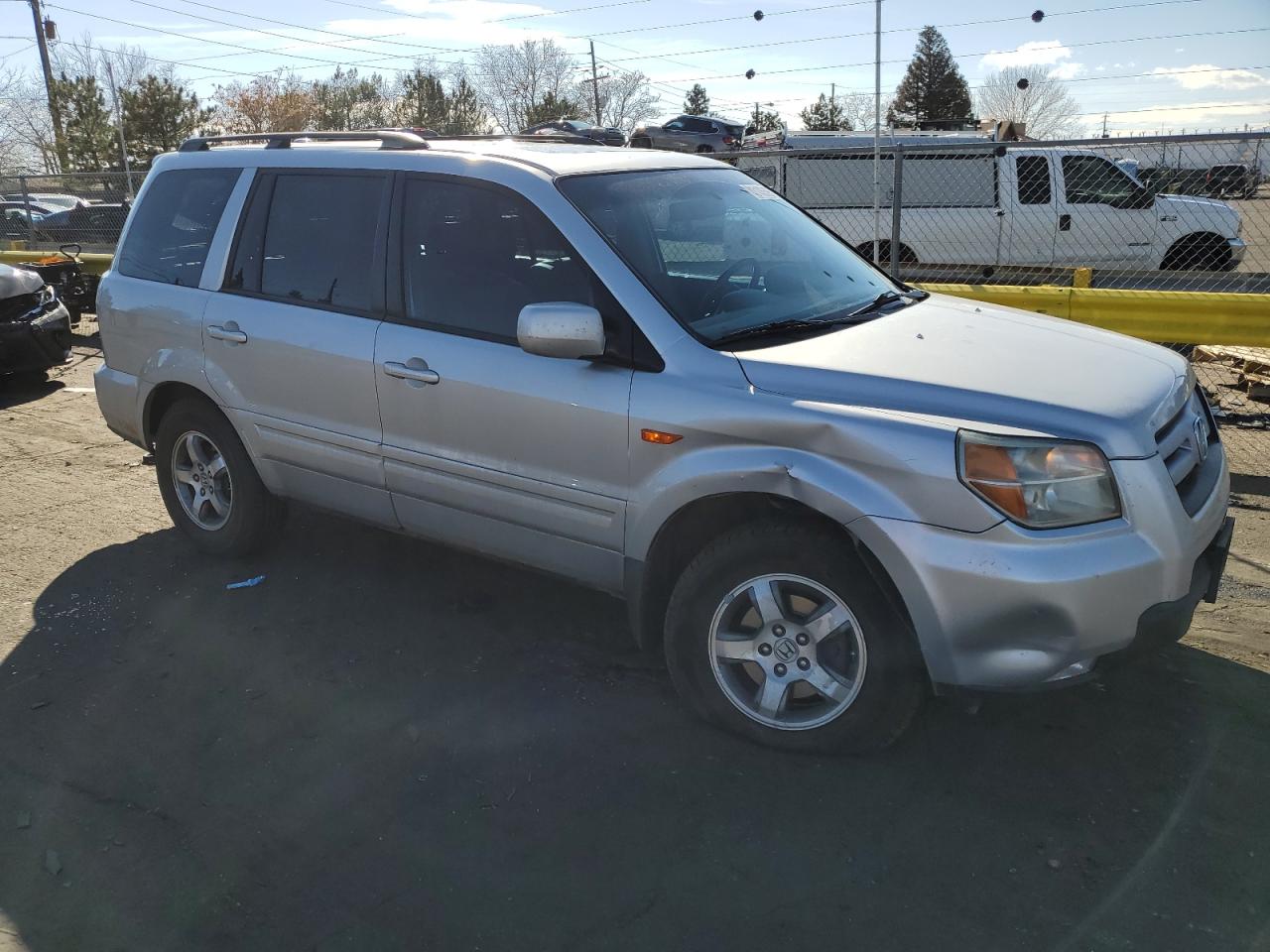 2006 Honda Pilot VIN 2HKYF18516H547037 Copart auction photo, front end damage thumbnail 4