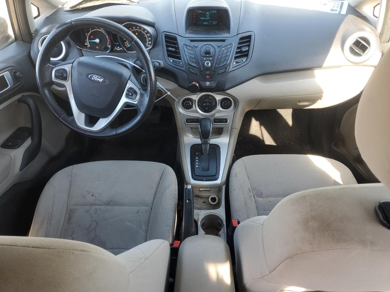 2014 Ford Fiesta VIN 3FADP4BJ6EM195221 Copart auction photo, rear end / minor dent/scratches damage thumbnail 8