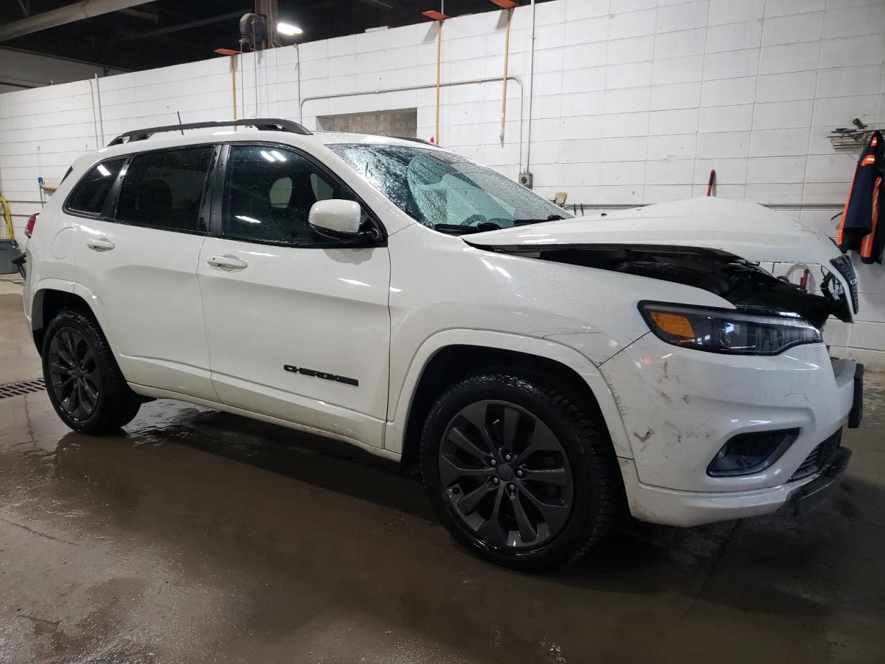 2019 Jeep Grand Cherokee VIN 1C4PJMDX5KD437305 Copart auction photo, front end damage thumbnail 4