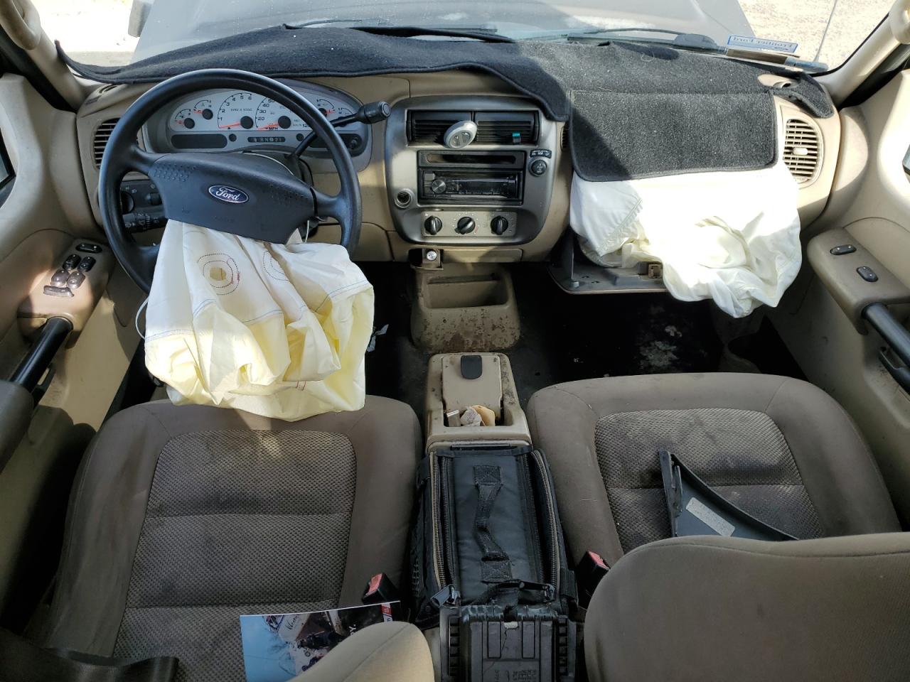 2005 Ford Explorer VIN 1FMZU67K35UA00382 Copart auction photo, front end / side damage thumbnail 8
