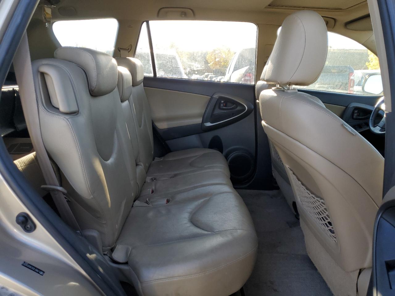2010 Toyota RAV 4 VIN JTMDF4DV2AD024307 Copart auction photo, front end damage thumbnail 11