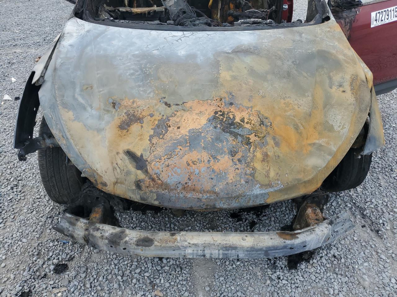 2017 Hyundai Santa Fe VIN 5XYZU3LB2HG411710 Copart auction photo, burn damage thumbnail 13