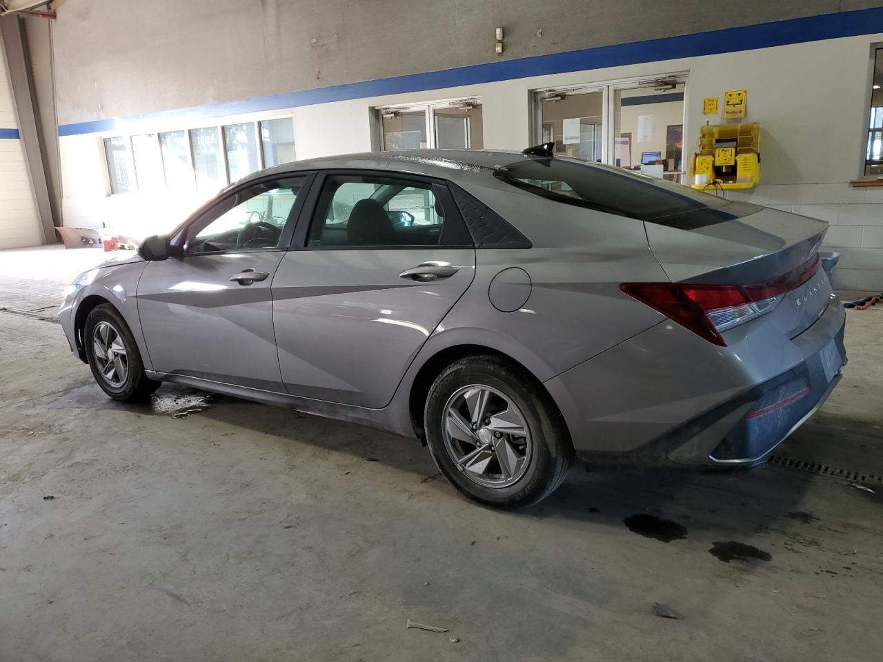 2024 Hyundai Elantra VIN KMHLL4DG4RU686922 Copart auction photo, front end / rear end damage thumbnail 2