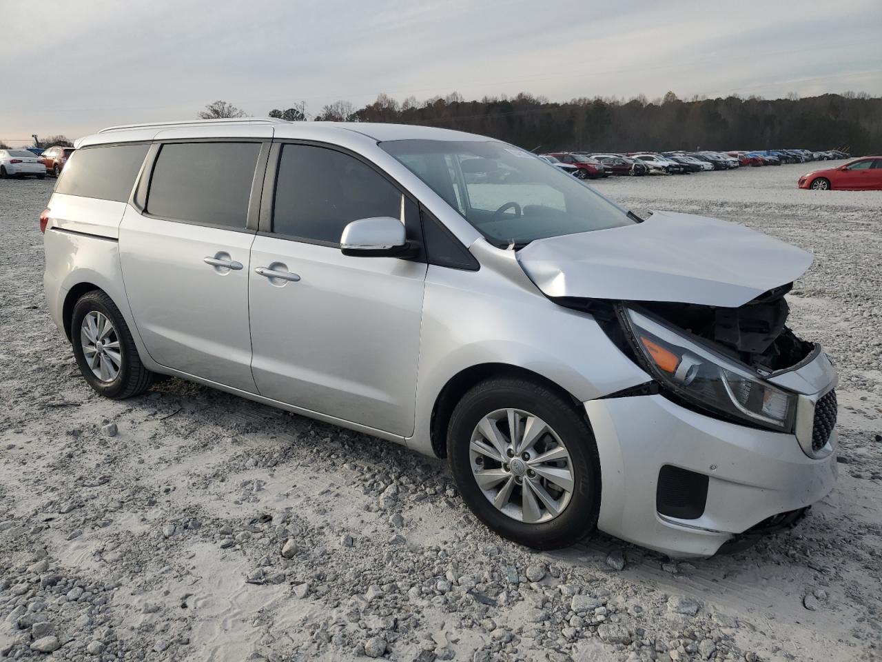 2018 KIA Sedona VIN KNDMB5C11J6351527 Copart auction photo, front end / side damage thumbnail 4