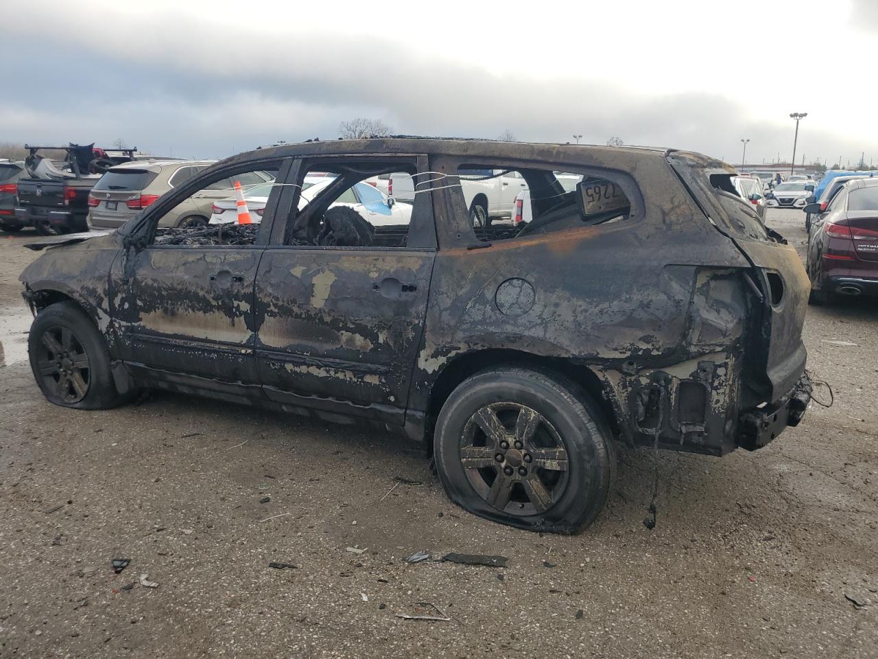 2011 Chevrolet Traverse VIN 1GNKRGED5BJ334273 Copart auction photo, burn damage thumbnail 2