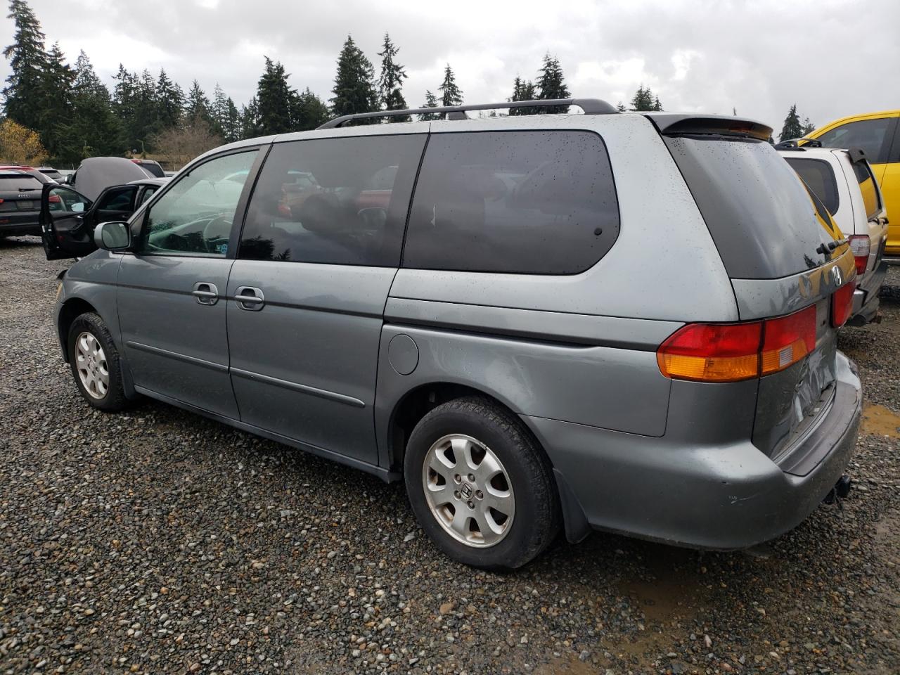 2002 Honda Odyssey VIN 2HKRL18052H509614 Copart auction photo, rear end damage thumbnail 2