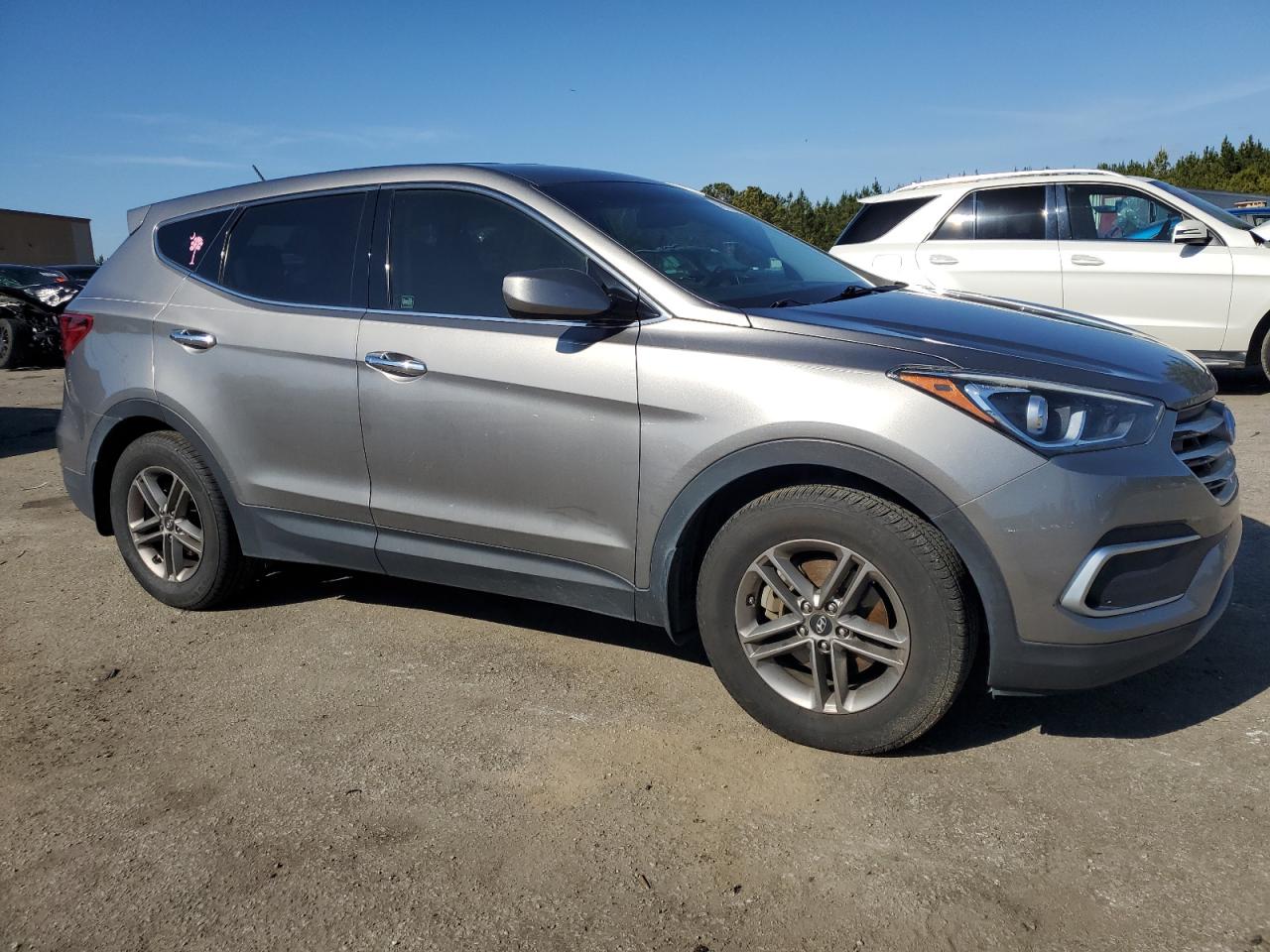 2018 Hyundai Santa Fe VIN 5NMZT3LB6JH094528 Copart auction photo, mechanical damage thumbnail 4