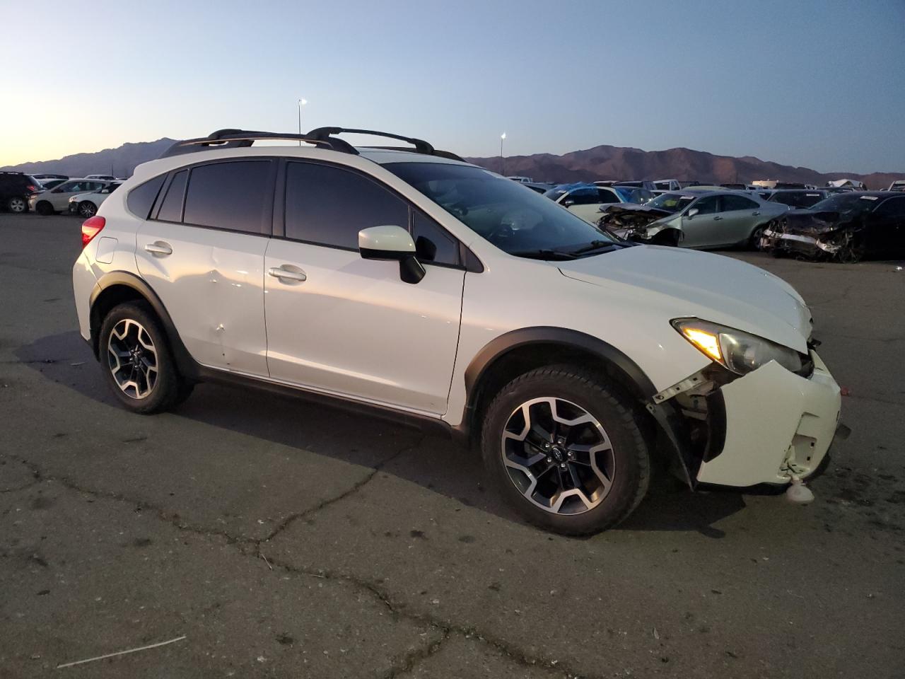 2017 Subaru XV VIN JF2GPABC4HH247785 Copart auction photo, front end / minor dent/scratches damage thumbnail 4