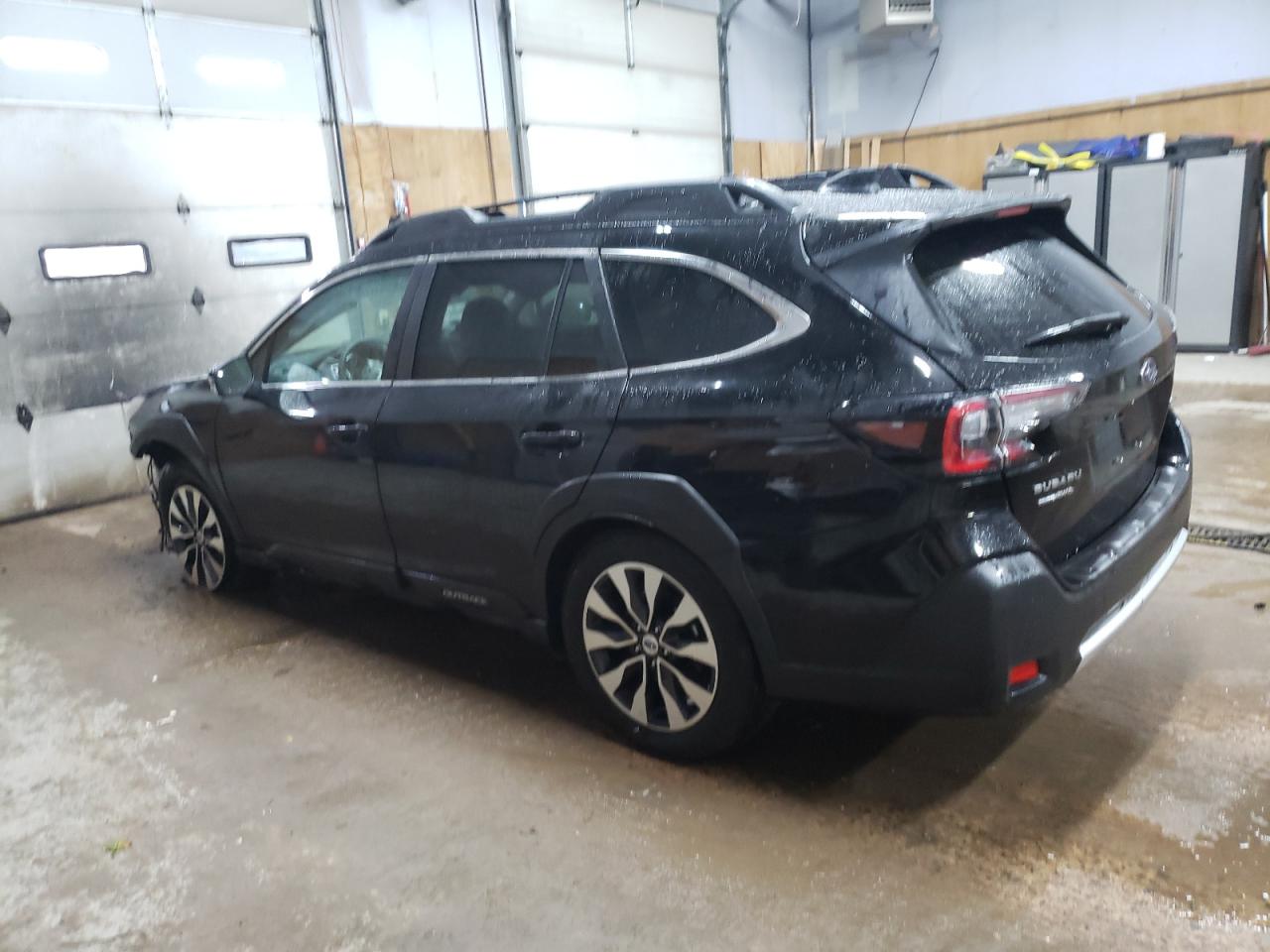 2024 Subaru Outback VIN 4S4BTANC2R3275840 Copart auction photo, front end / minor dent/scratches damage thumbnail 2