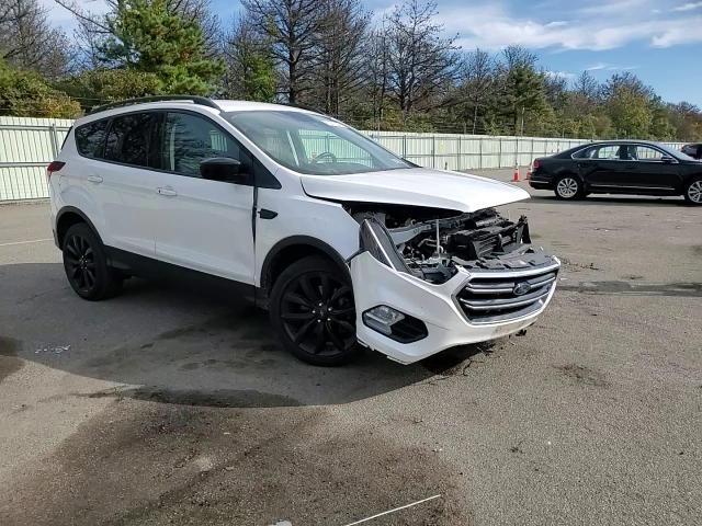 2019 Ford Escape VIN 1FMCU9GD5KUC17954 Copart auction photo, front end / frame damage damage thumbnail 11