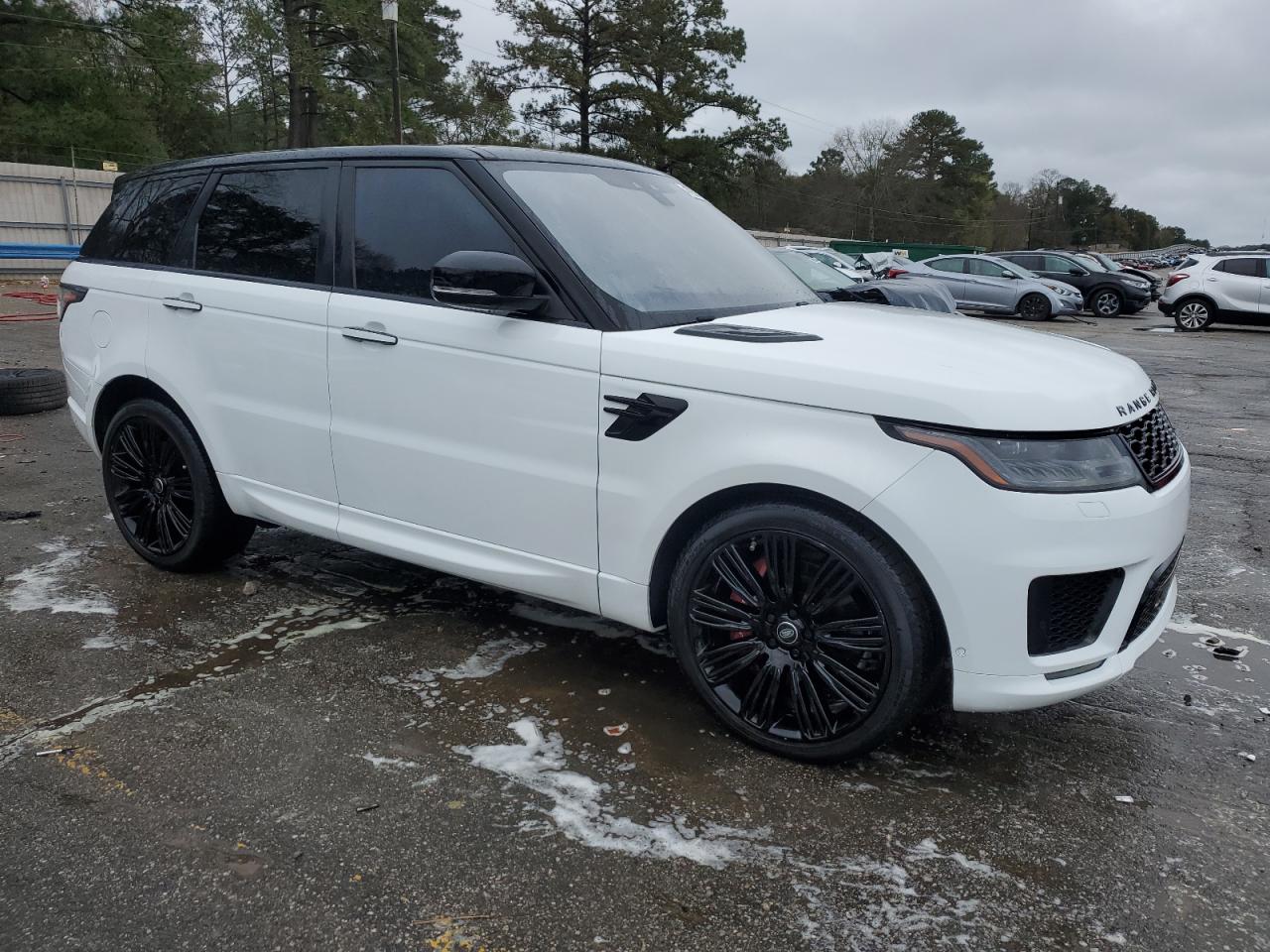 2019 Land Rover Range Rover VIN SALWV2SV3KA426884 Copart auction photo, vandalism damage thumbnail 4