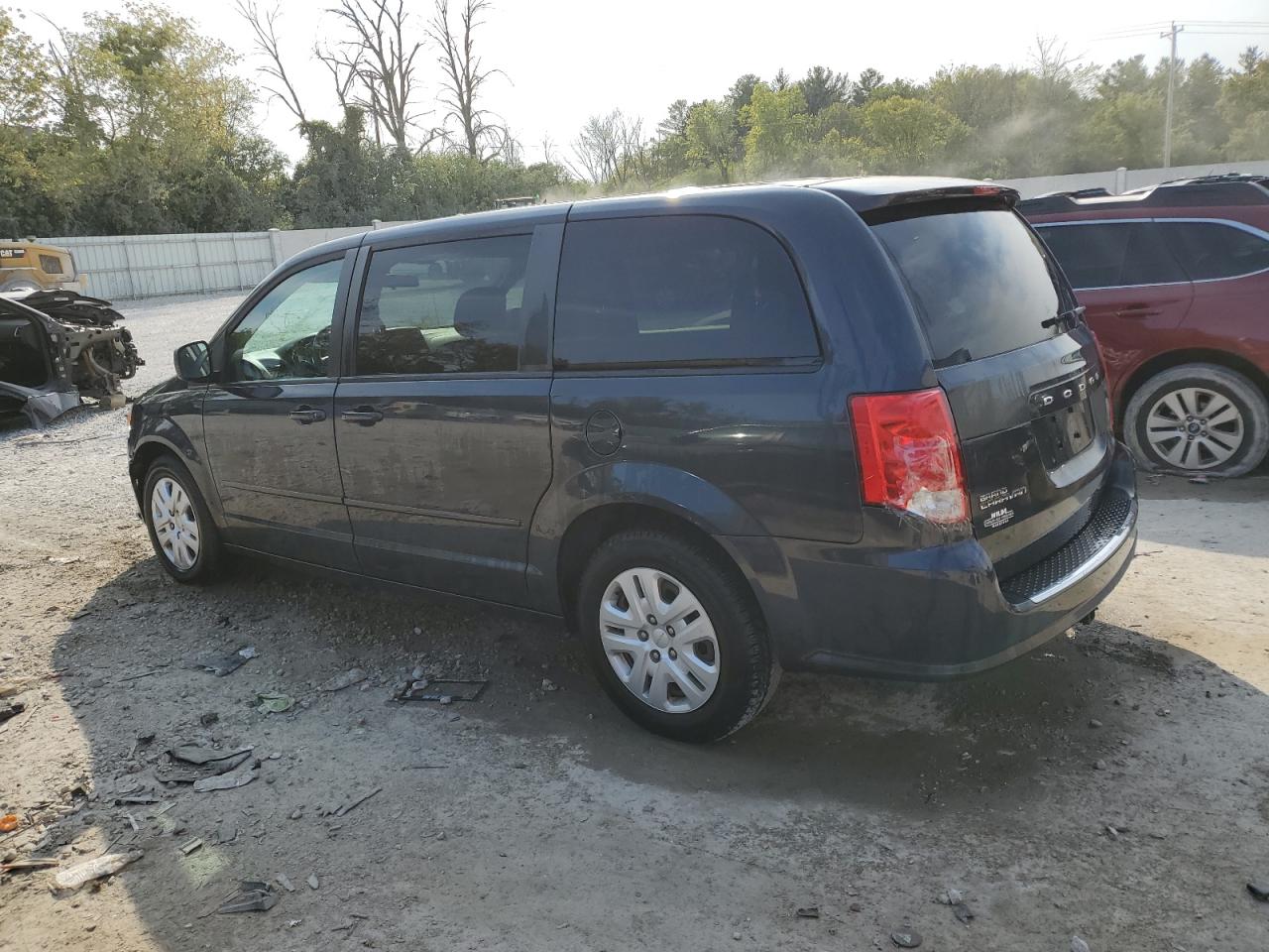 2014 Dodge Caravan VIN 2C4RDGBG8ER473382 Copart auction photo, side / front end damage thumbnail 2