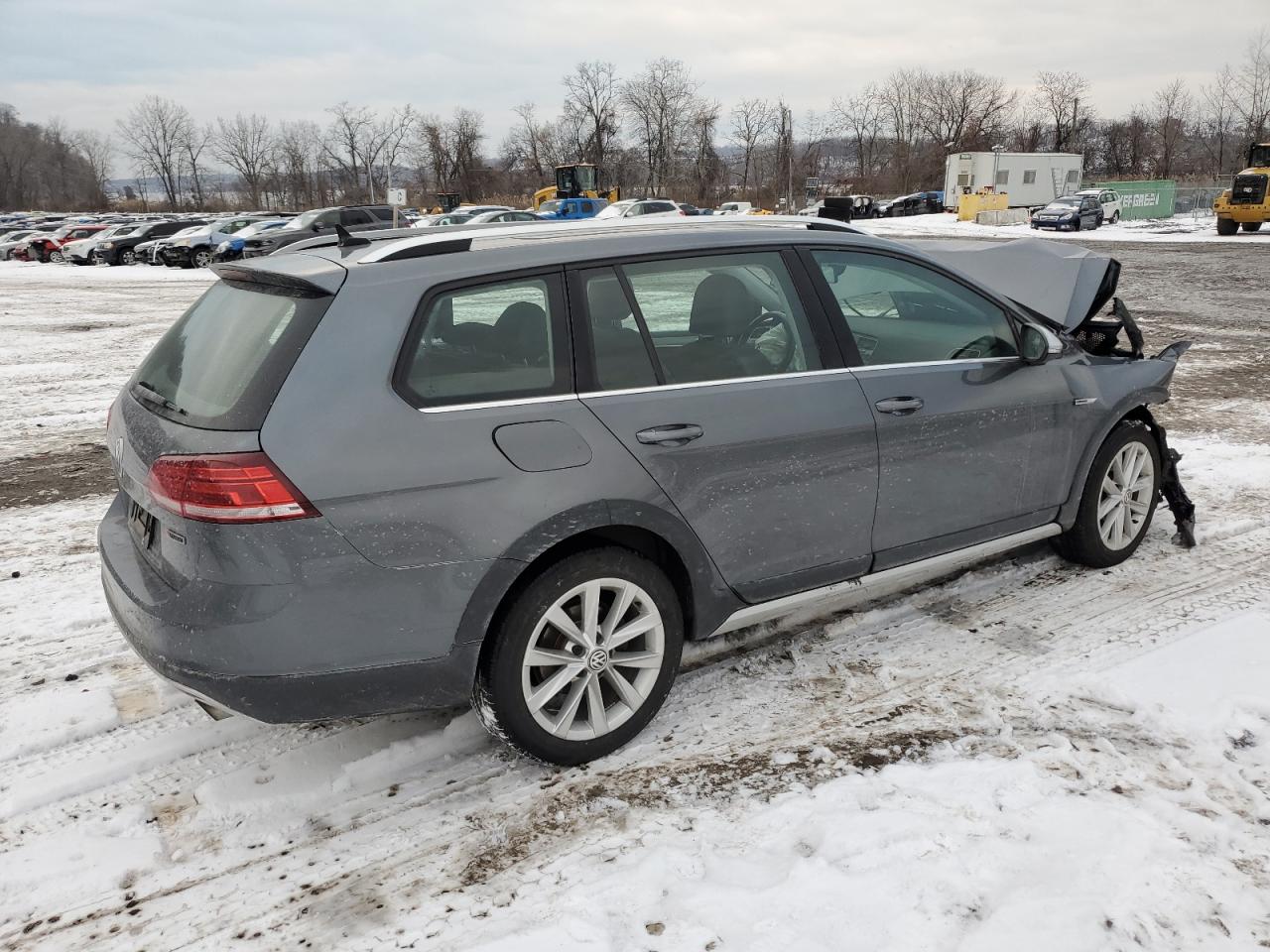 2019 Volkswagen Golf VIN 3VWH17AU2KM521857 Copart auction photo, front end damage thumbnail 3