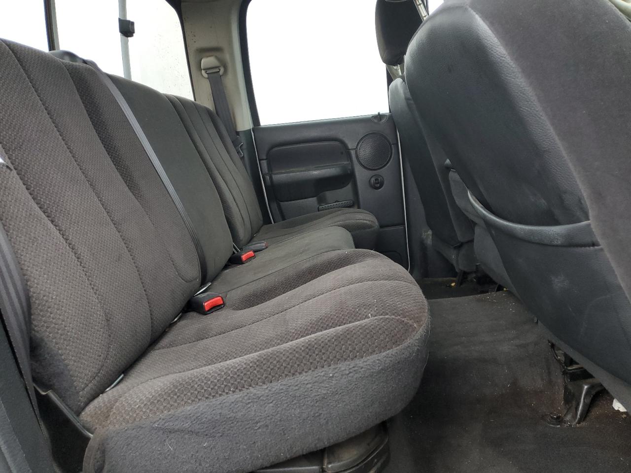 2003 Dodge RAM VIN 3D7LU38C93G854752 Copart auction photo, all over / undercarriage damage thumbnail 10