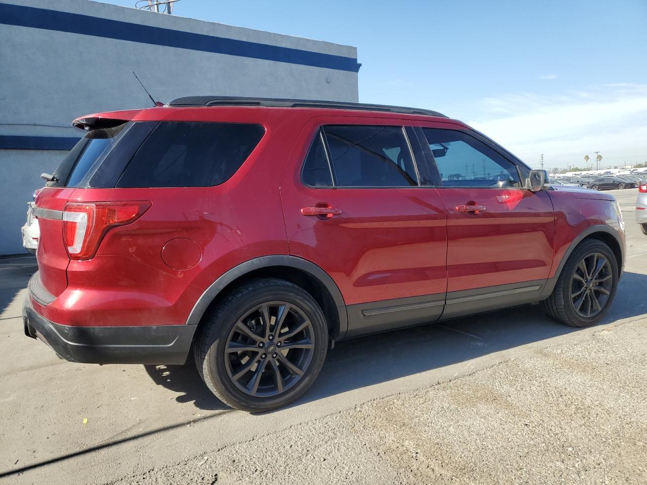 2018 Ford Explorer VIN 1FM5K7D8XJGC28665 Copart auction photo, rear end damage thumbnail 3