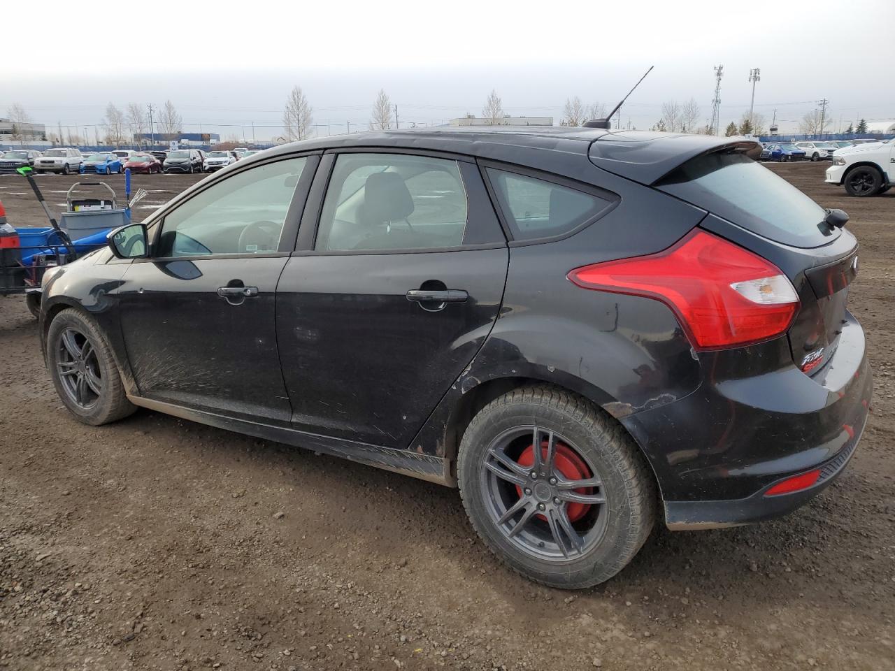 2012 Ford Focus VIN 1FAHP3K24CL322003 Copart auction photo, hail / minor dent/scratches damage thumbnail 2