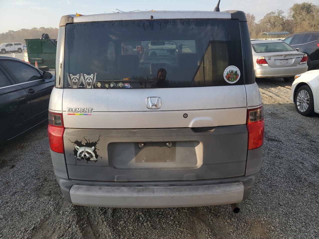 2005 Honda Element VIN 5J6YH28395L027154 Copart auction photo, water/flood / front end damage thumbnail 6