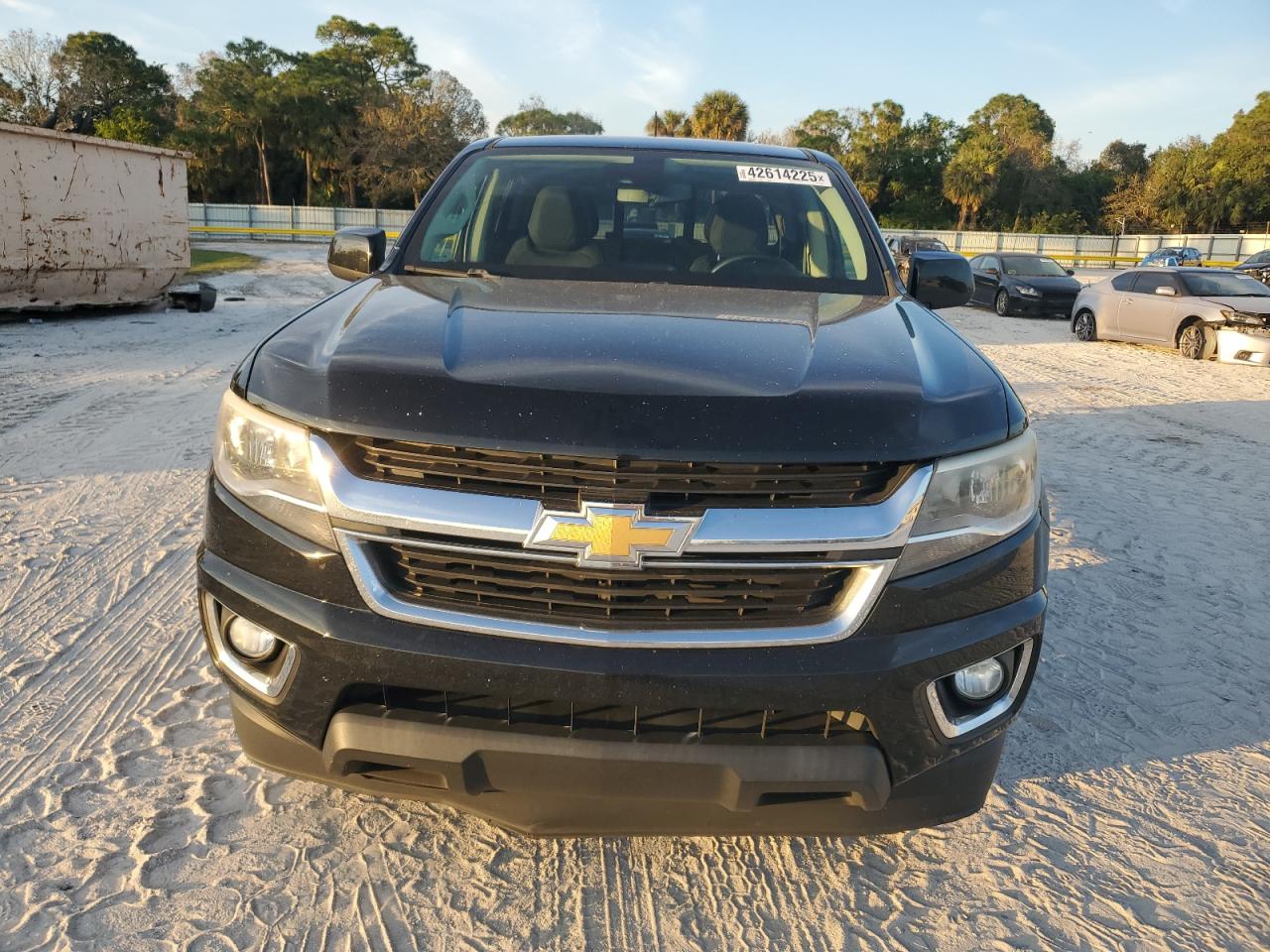 2017 Chevrolet Colorado VIN 1GCGSCENXH1203434 Copart auction photo, minor dent/scratches damage thumbnail 5