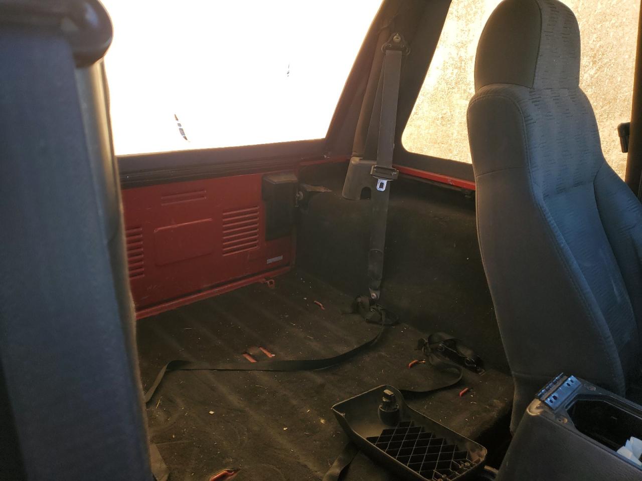 2005 Jeep Wrangler VIN 1J4FA49S45P361369 Copart auction photo, minor dent/scratches damage thumbnail 10