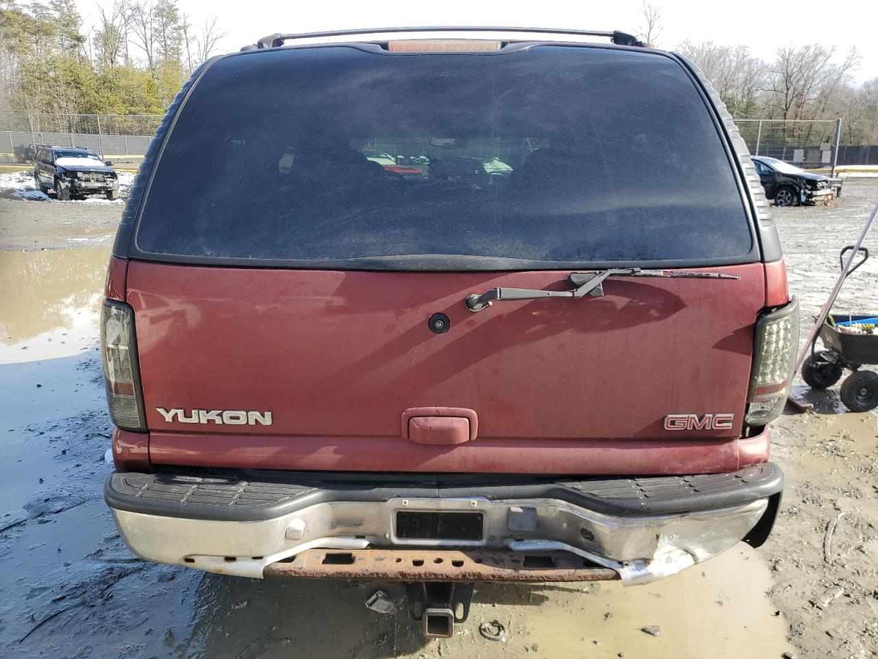 2001 GMC Yukon VIN 1GKEK13T21R173130 Copart auction photo, minor dent/scratches damage thumbnail 6