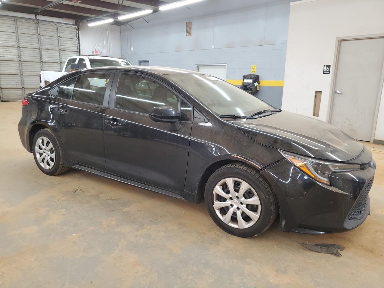 2020 Toyota Corolla VIN 5YFEPRAE1LP100389 Copart auction photo, all over damage thumbnail 4