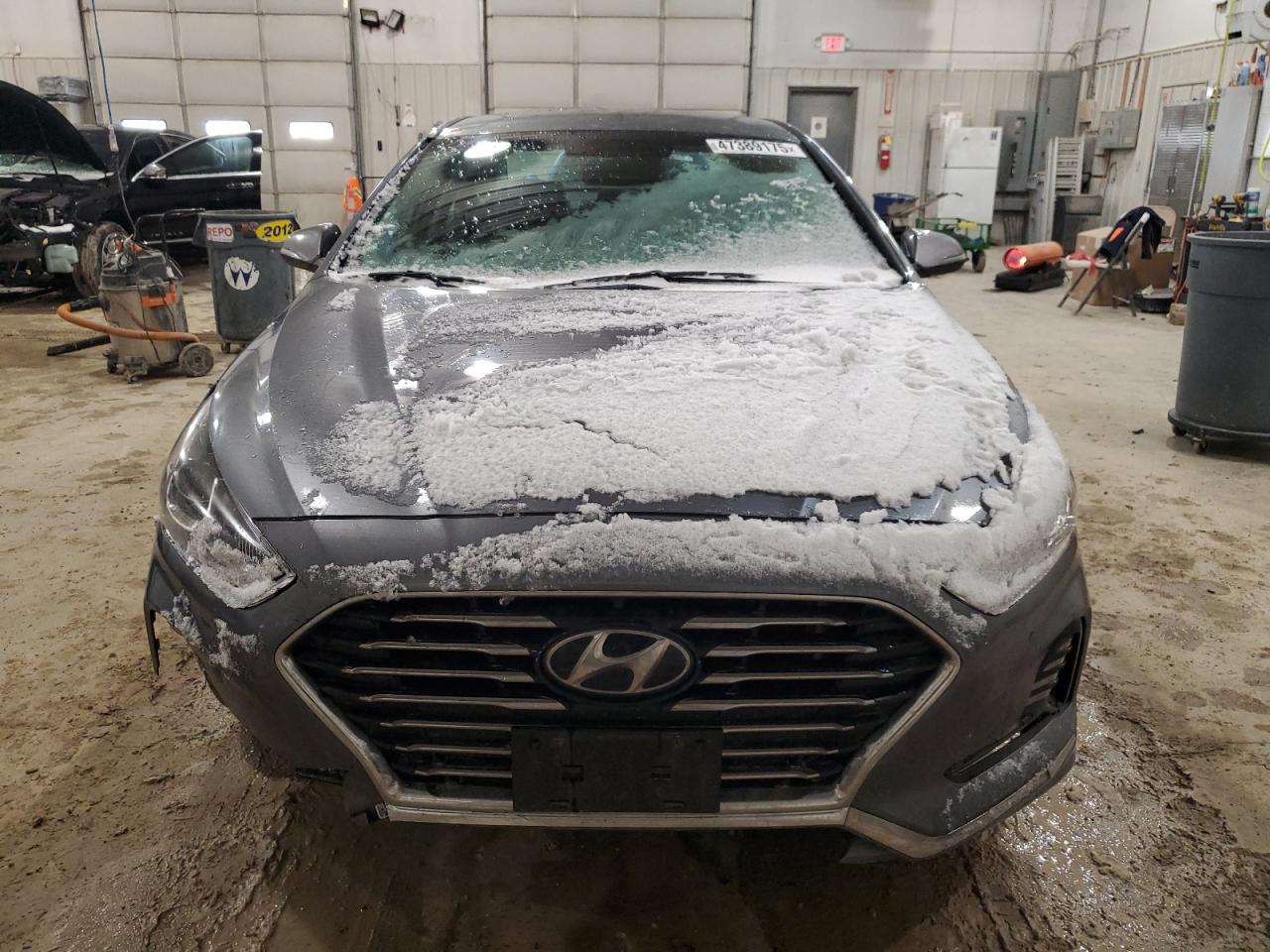 2018 Hyundai Sonata VIN 5NPE34AF8JH637469 Copart auction photo, front end damage thumbnail 5