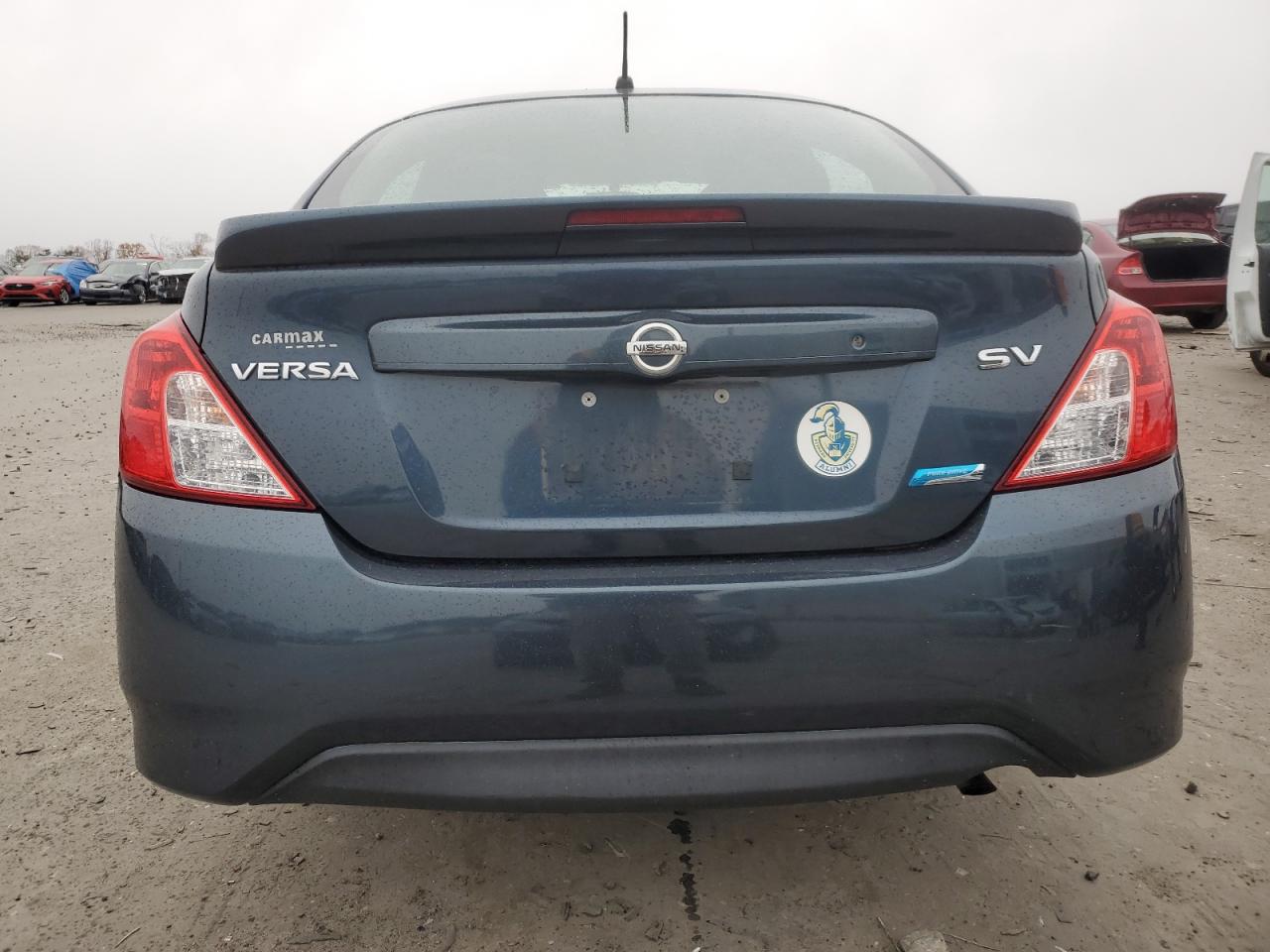 2016 Nissan Versa VIN 3N1CN7AP9GL847098 Copart auction photo, front end / minor dent/scratches damage thumbnail 6