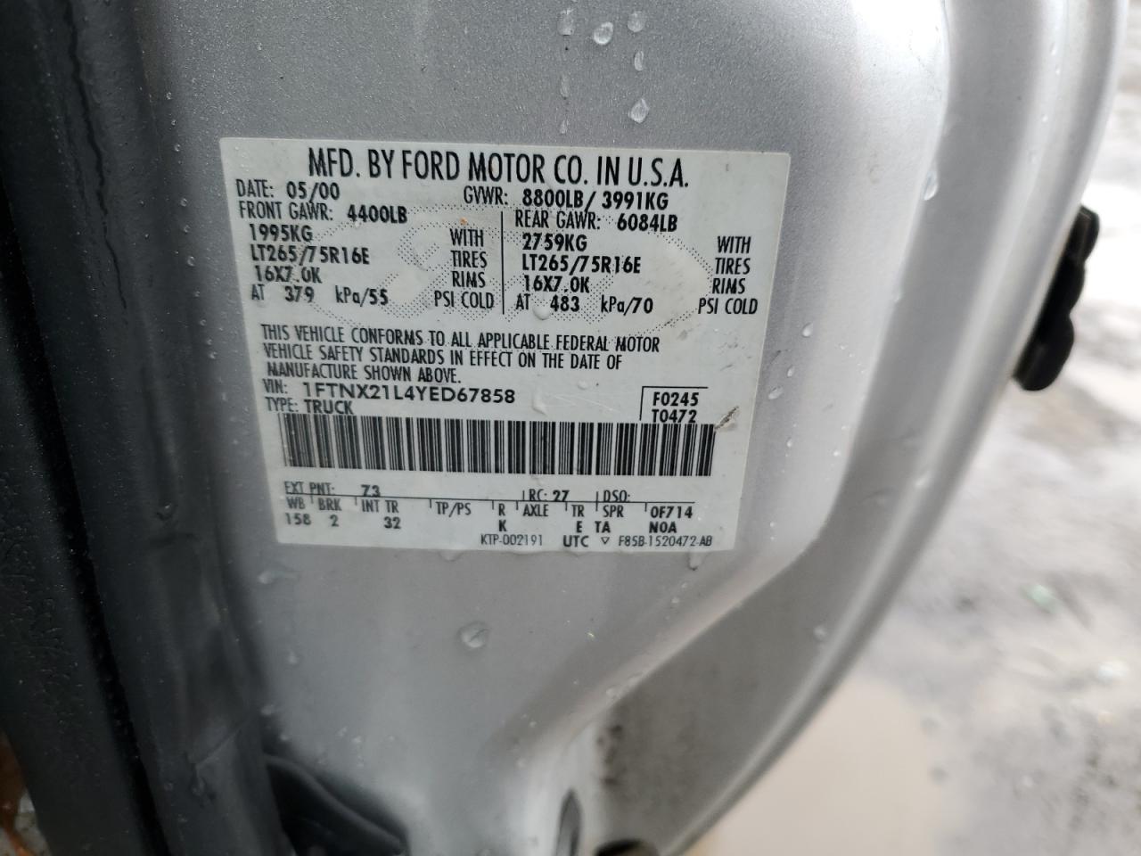 2000 Ford F250 VIN 1FTNX21L4YED67858 Copart auction photo, side / rear end damage thumbnail 14