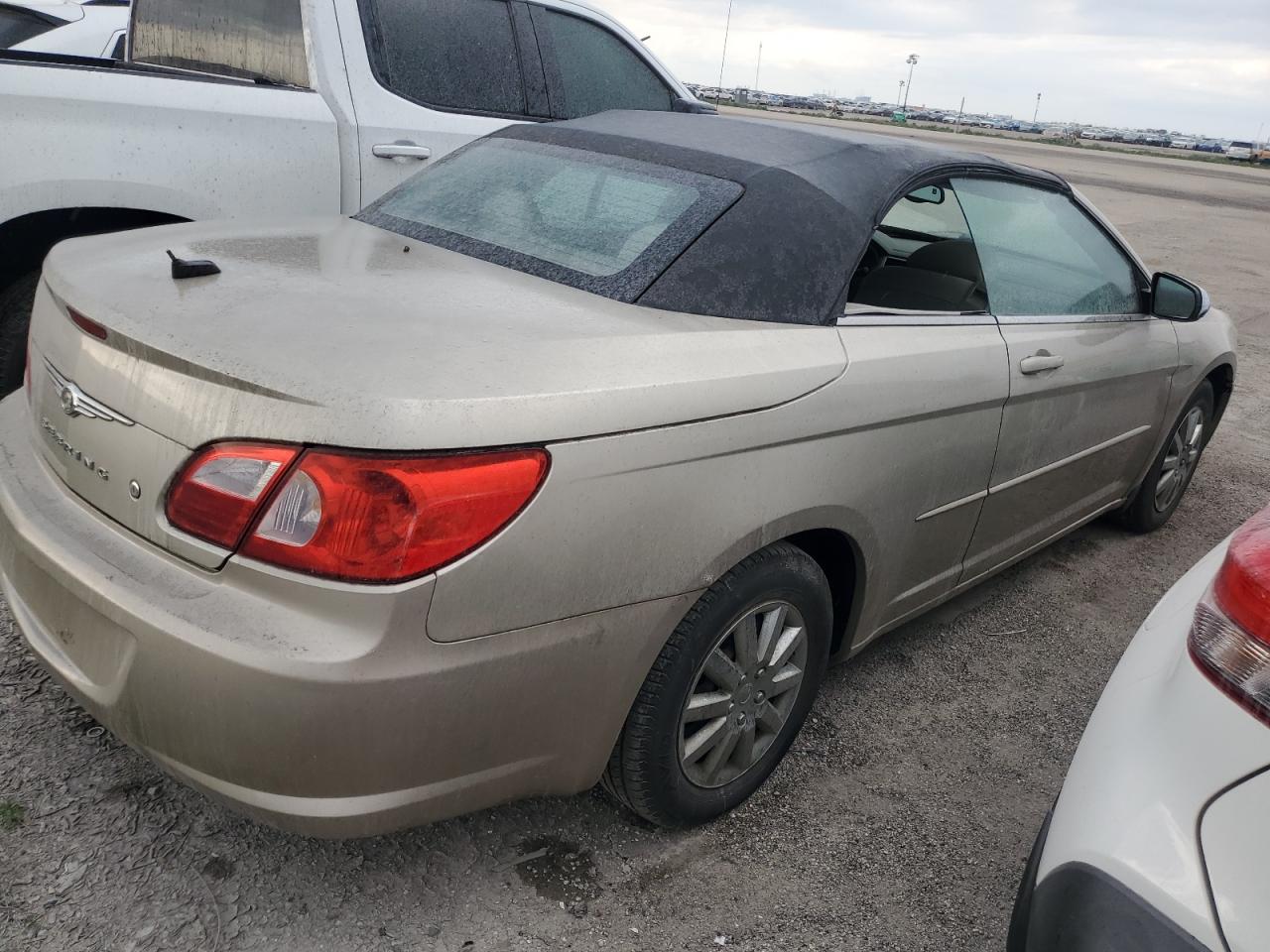 2008 Chrysler Sebring VIN 1C3LC45K88N239353 Copart auction photo, water/flood damage thumbnail 3