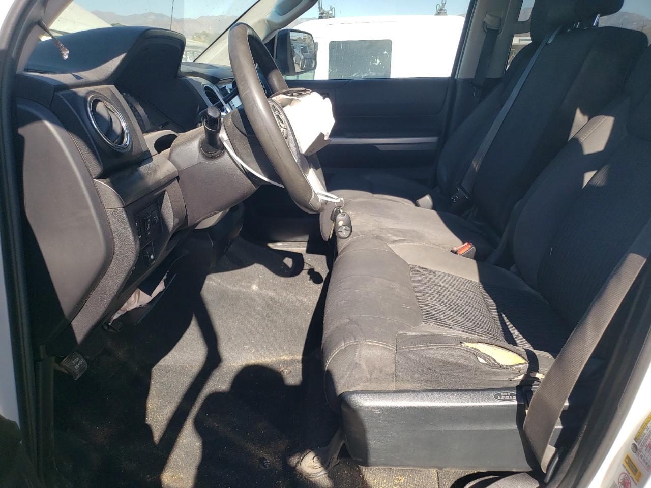 2015 Toyota Tundra VIN 5TFDY5F15FX468569 Copart auction photo, front end damage thumbnail 7