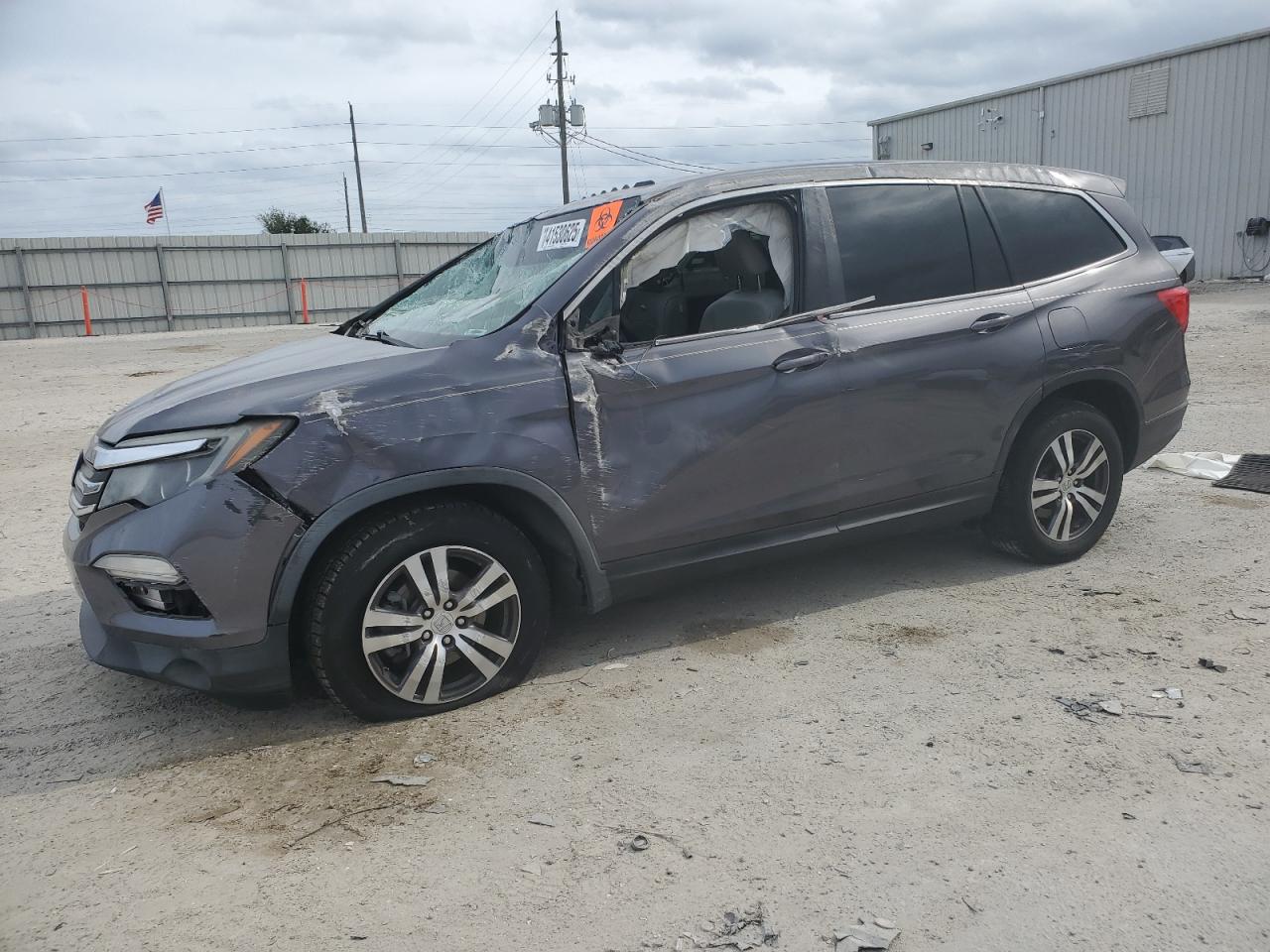 2017 Honda Pilot VIN 5FNYF6H70HB049282