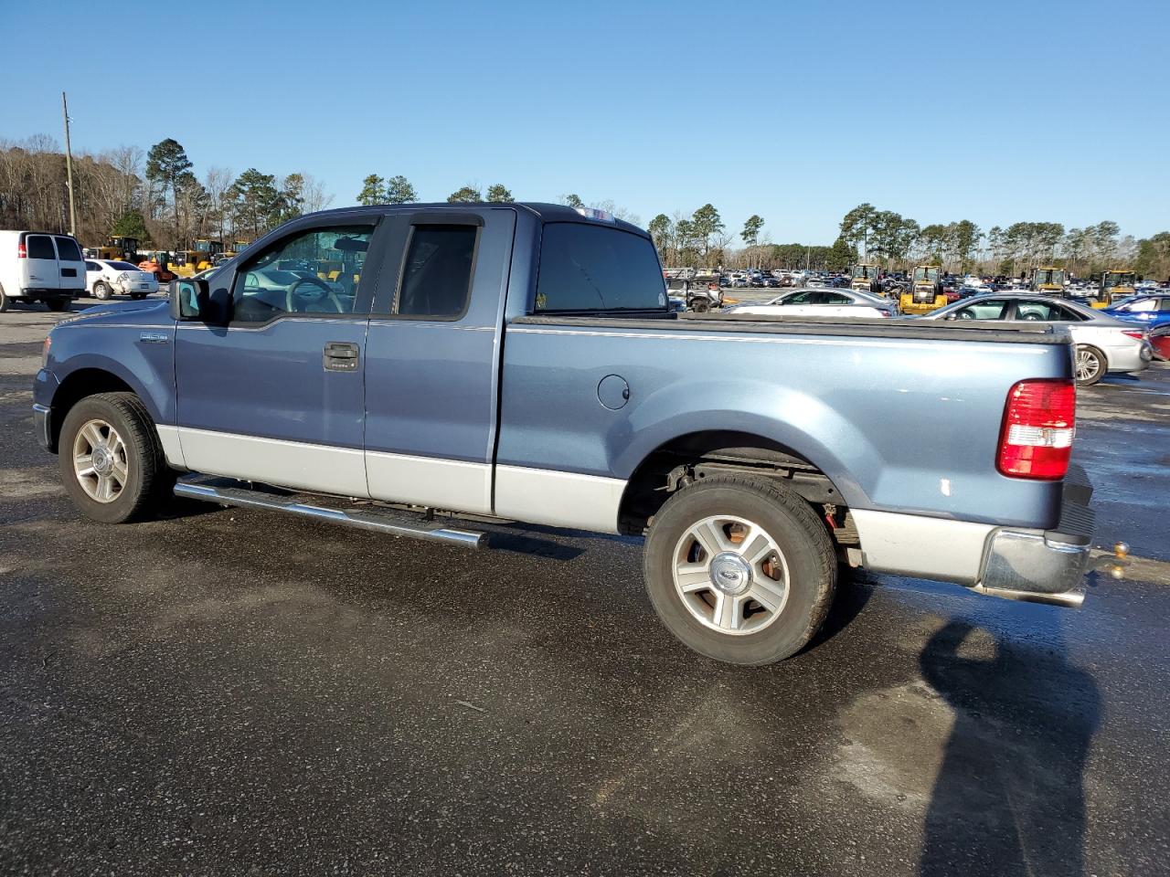 2006 Ford F-150 VIN 1FTPX12506NA62695 Copart auction photo, front end / rear end damage thumbnail 2