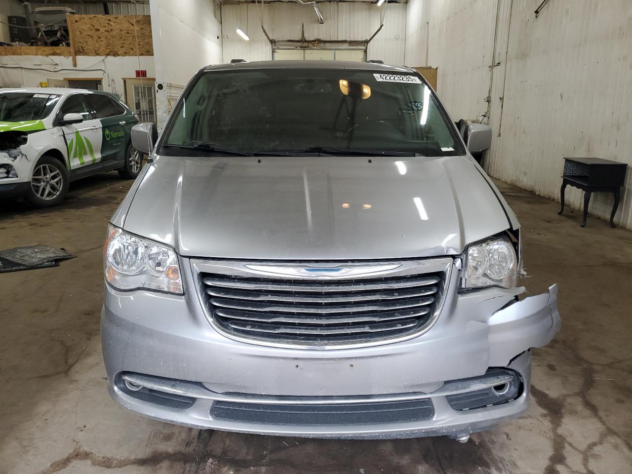 2016 Chrysler Town & Country VIN 2C4RC1CGXGR244977 Copart auction photo, front end damage thumbnail 5