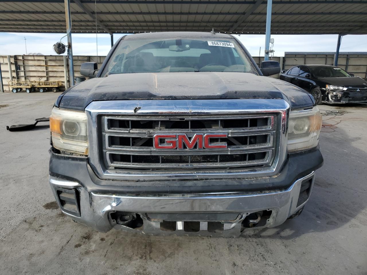 2014 GMC Sierra VIN 3GTU2UEC6EG109975 Copart auction photo, front end / minor dent/scratches damage thumbnail 5