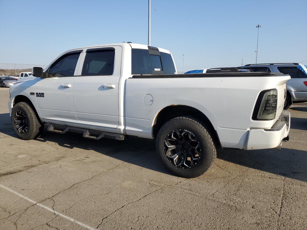 2014 RAM 1500 VIN 1C6RR7UT7ES431013 Copart auction photo, minor dent/scratches damage thumbnail 2