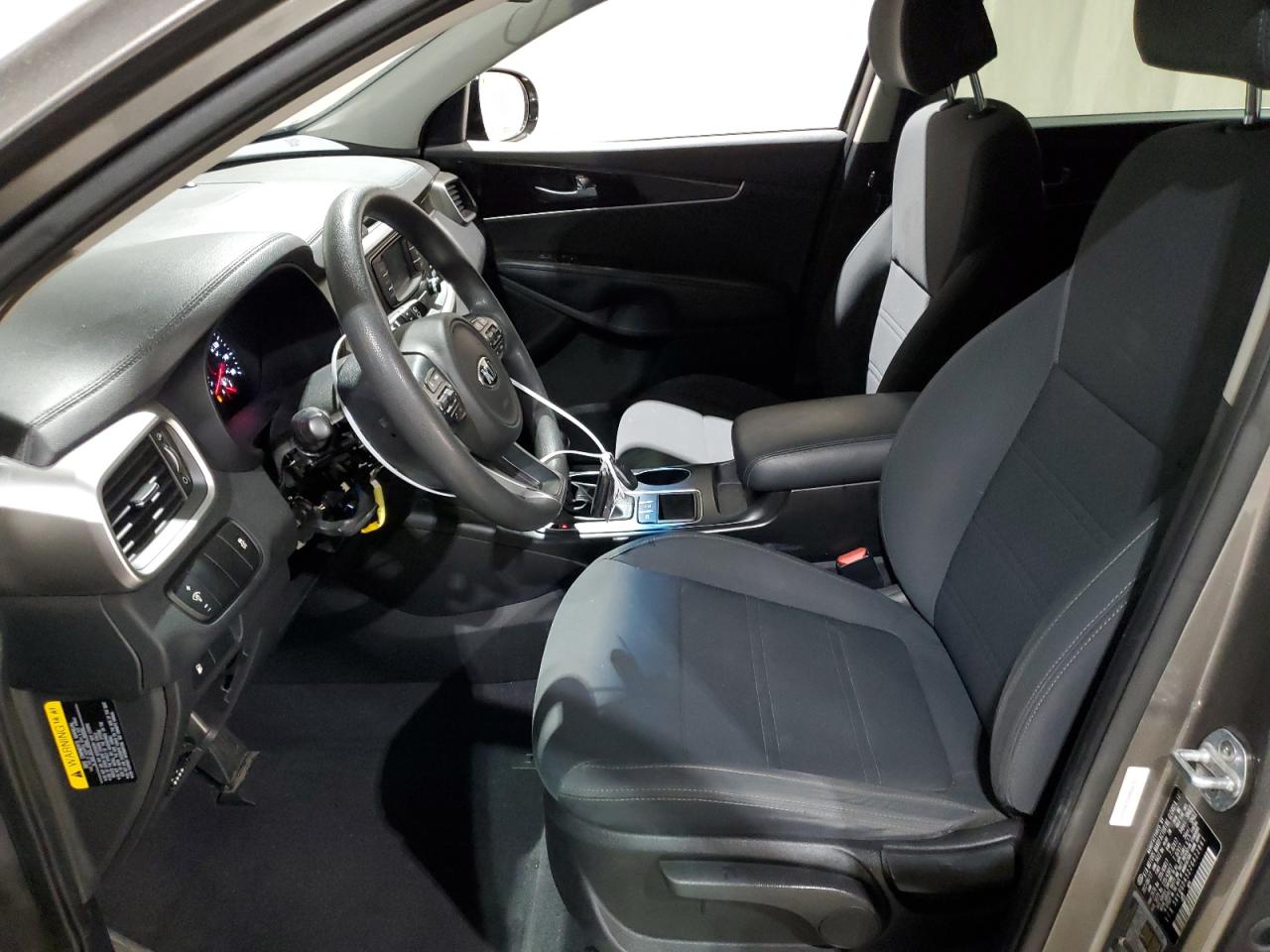 2018 KIA Sorento VIN 5XYPGDA52JG422861 Copart auction photo, vandalism damage thumbnail 7