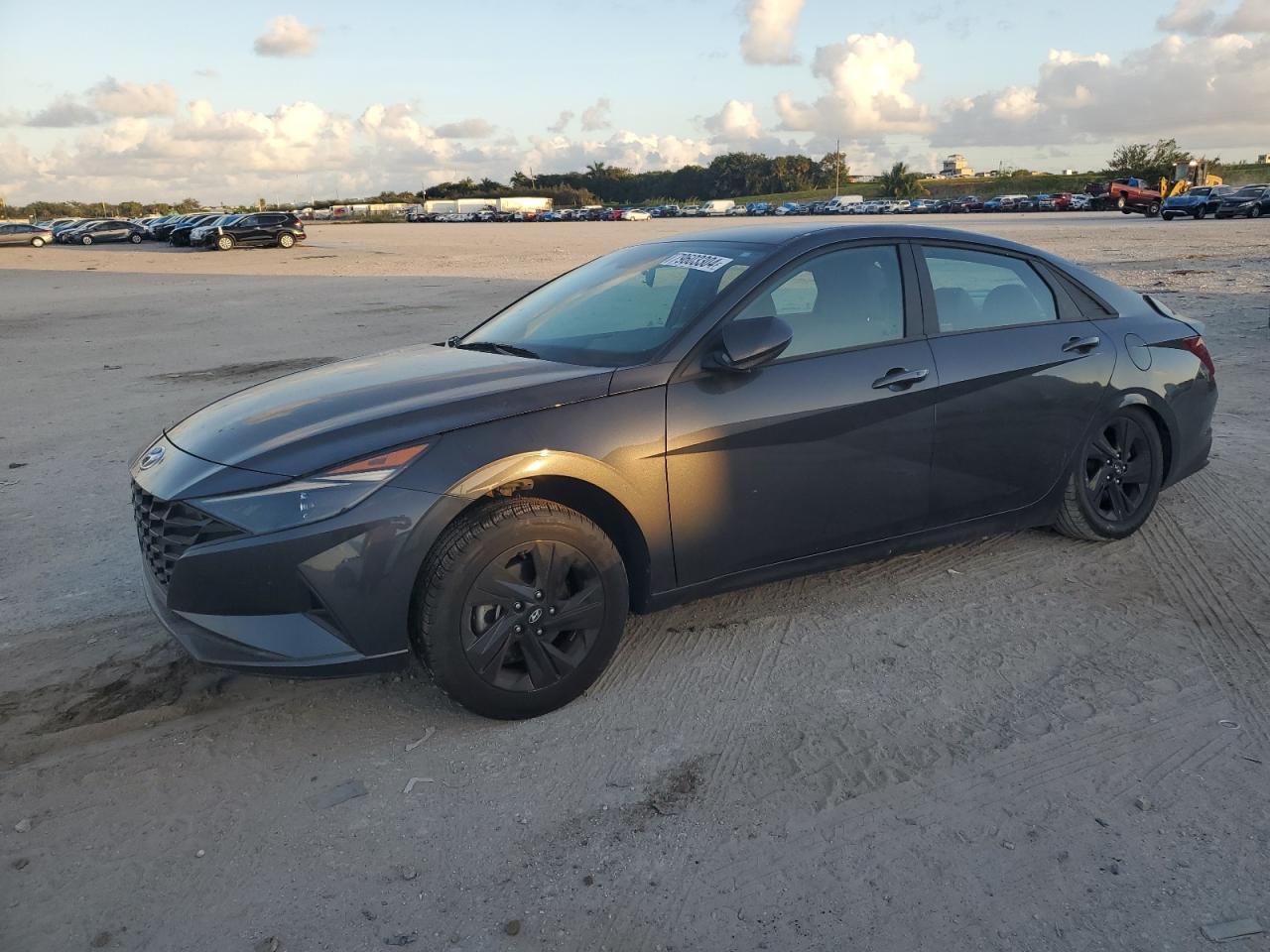 2021 Hyundai Elantra VIN 5NPLM4AG1MH041184