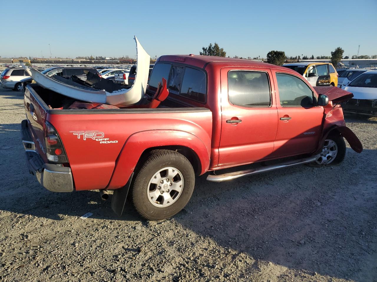 2010 Toyota Tacoma VIN 3TMJU4GNXAM093724 Copart auction photo, front end damage thumbnail 3