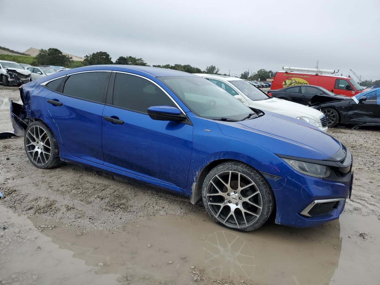 2019 Honda Civic VIN 2HGFC2F63KH579977 Copart auction photo, rear end / minor dent/scratches damage thumbnail 4