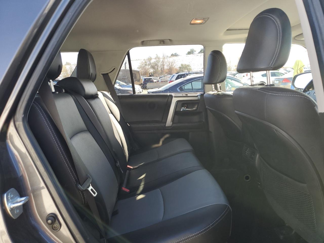 2017 Toyota 4Runner VIN JTEBU5JR2H5460729 Copart auction photo, front end damage thumbnail 11