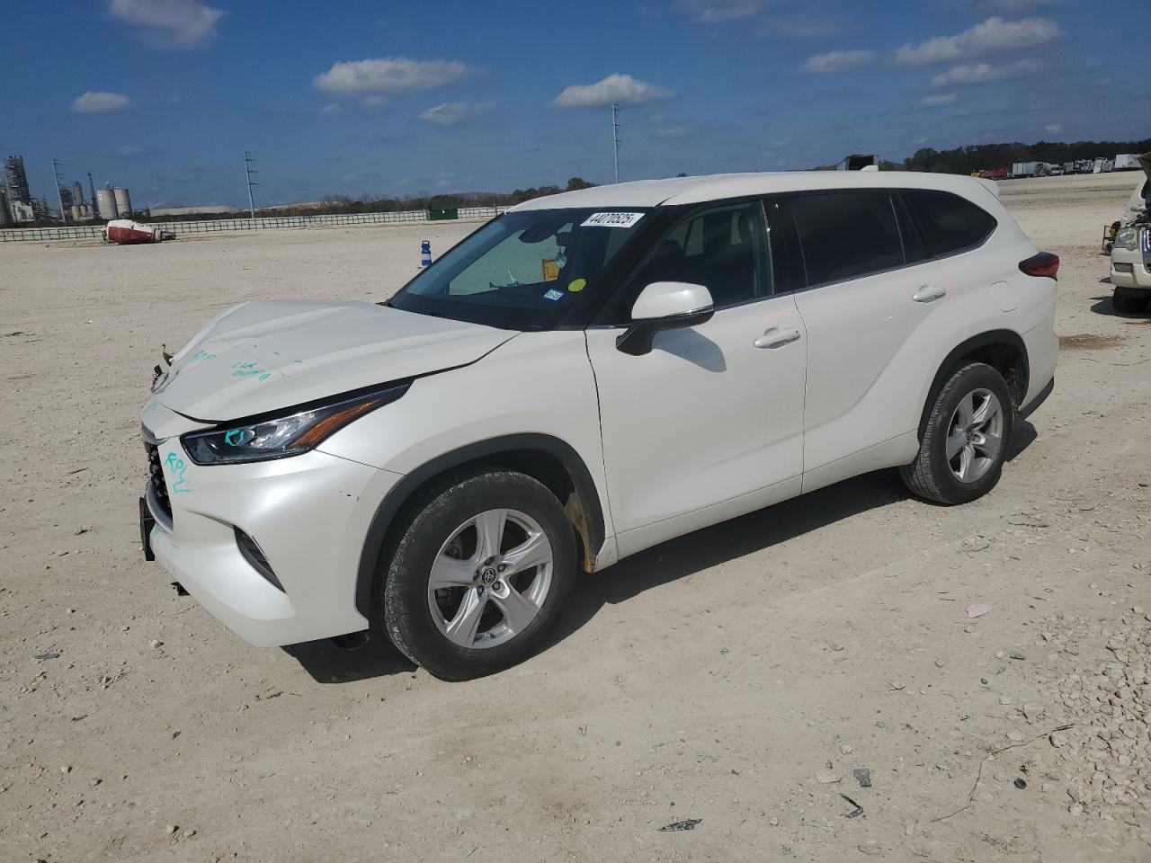 2020 Toyota Highlander VIN 5TDCZRAH0LS014591