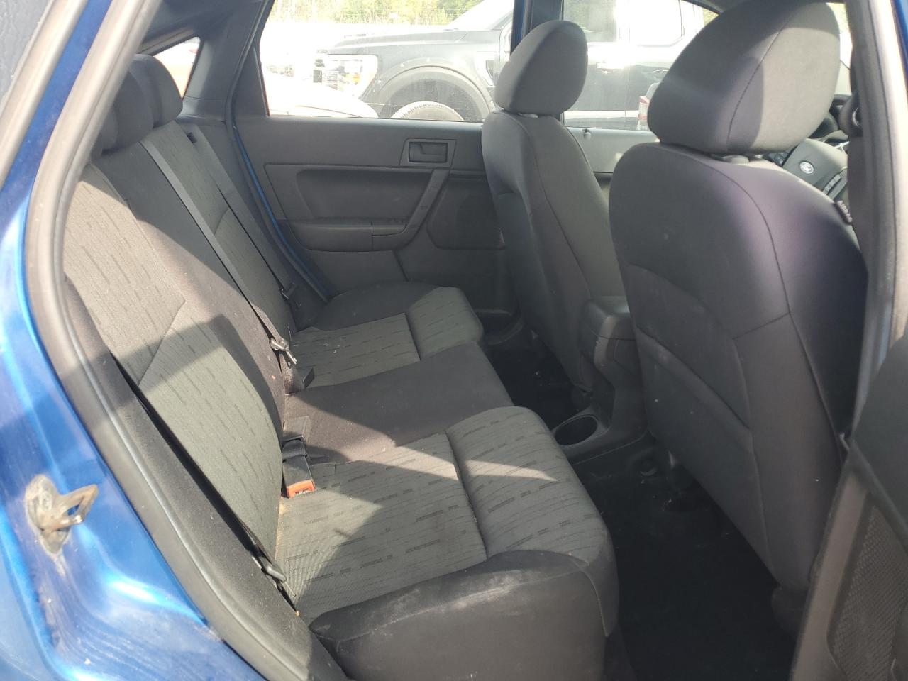 2011 Ford Focus VIN 1FAHP3FN6BW144337 Copart auction photo, normal wear damage thumbnail 10