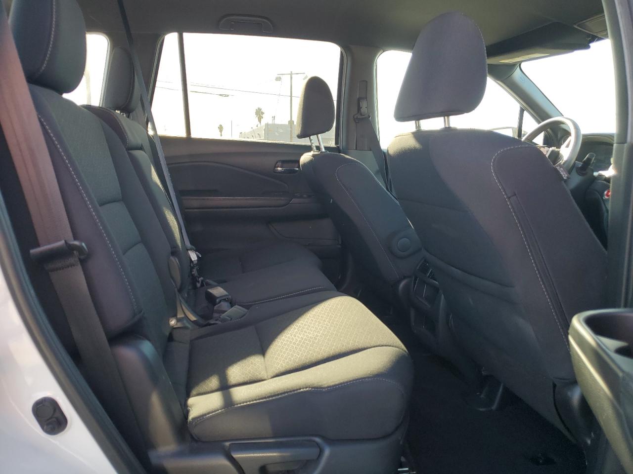 2020 Honda Passport VIN 5FNYF7H26LB003717 Copart auction photo, front end / rear end damage thumbnail 12
