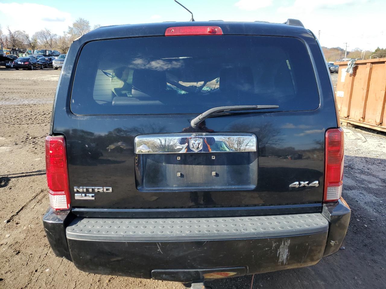 2007 Dodge Nitro VIN 1D8GU58K17W577487 Copart auction photo, all over / minor dent/scratches damage thumbnail 6