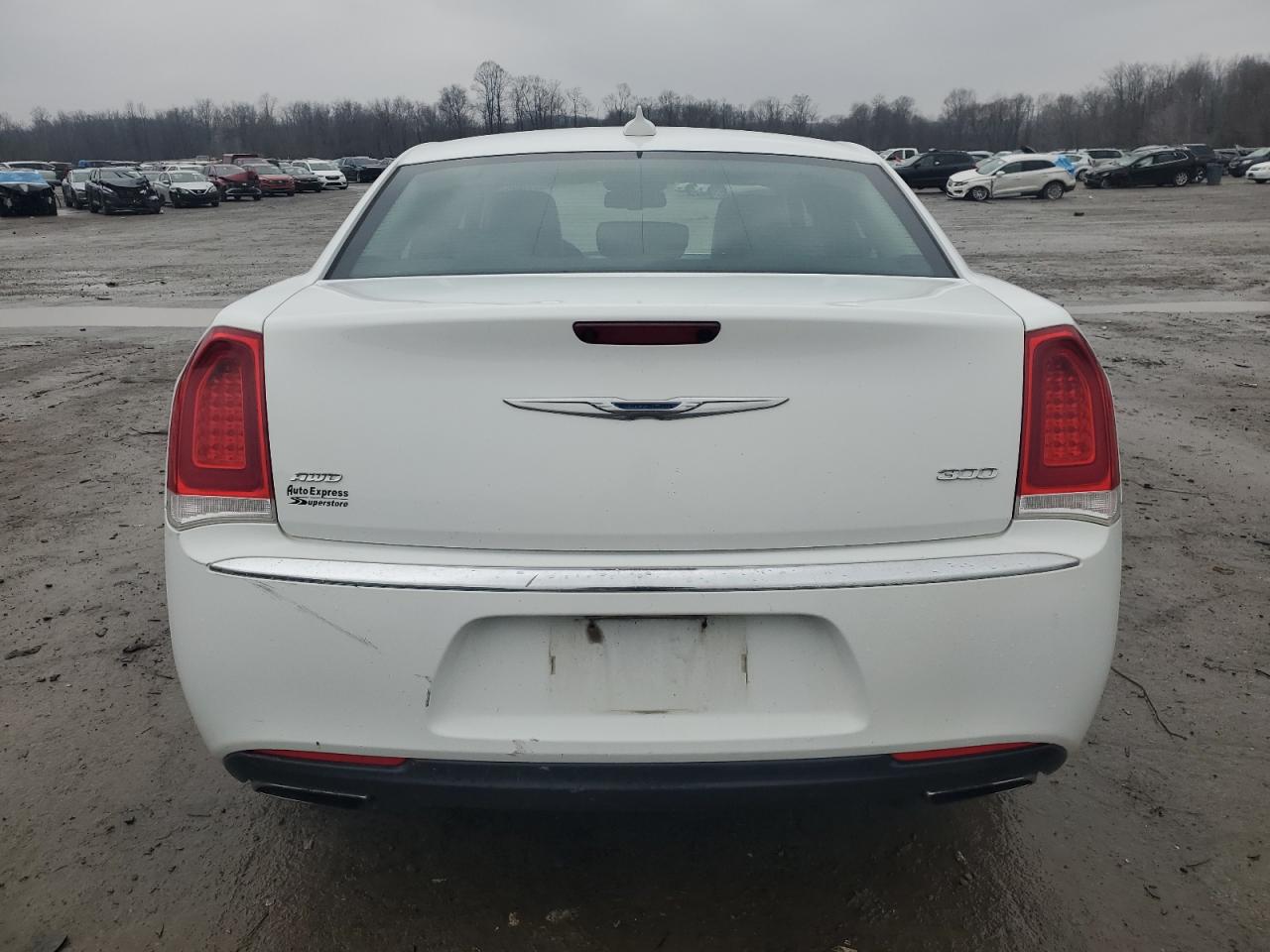 2016 Chrysler 300 VIN 2C3CCARG7GH170697 Copart auction photo, front end damage thumbnail 6