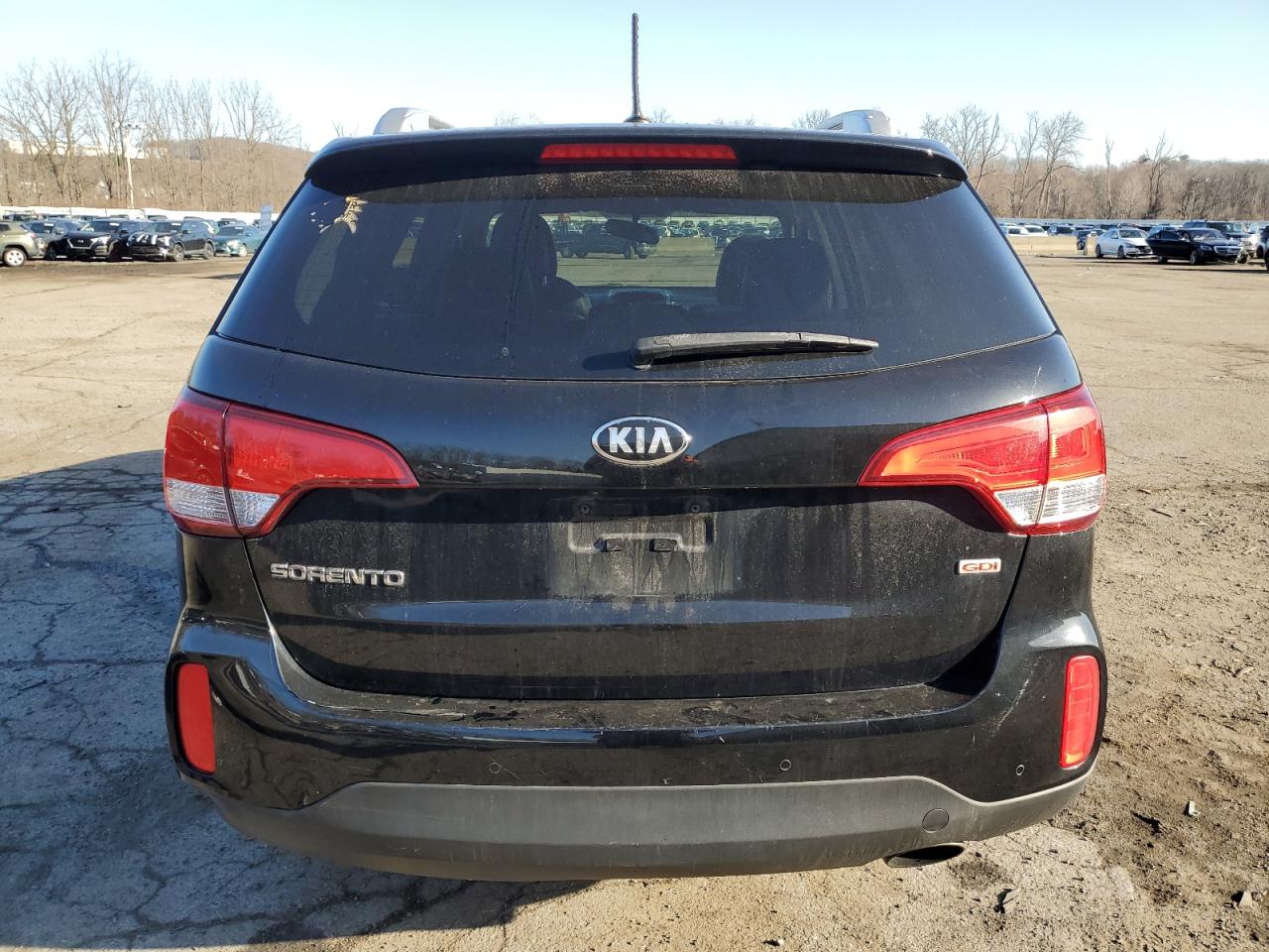 2014 KIA Sorento VIN 5XYKTDA63EG529485 Copart auction photo, front end / minor dent/scratches damage thumbnail 6