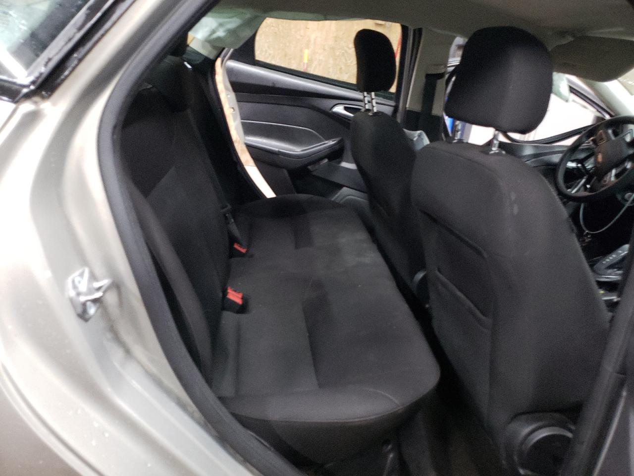 2015 Ford Focus VIN 1FADP3F29FL201254 Copart auction photo, side / minor dent/scratches damage thumbnail 10