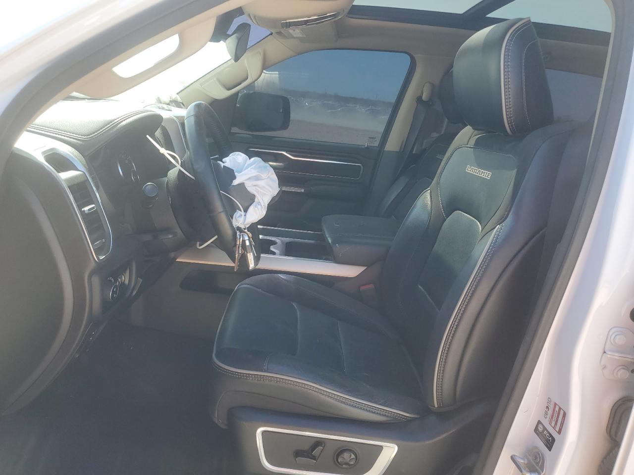 2021 RAM 1500 VIN 1C6SRFJT5MN823307 Copart auction photo, front end / minor dent/scratches damage thumbnail 7